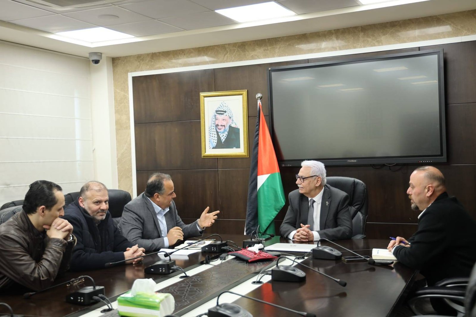 وزير الصحة يؤكد دعم مشافي القدس وتعزيز صمودها